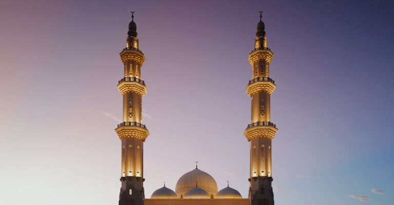 découvrez les tendances mode incontournables de 2026 pour être à la pointe du style toute l'année.