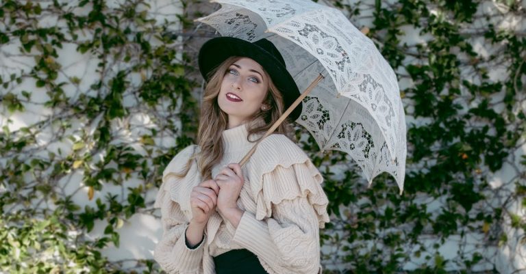découvrez un style féminin raffiné alliant élégance, modernité et subtilité pour sublimer votre allure au quotidien.
