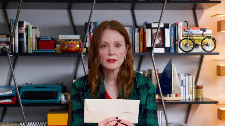 Julianne Moore sera la laur&eacute;ate du prix Women In Motion au Festival de Cannes 2026